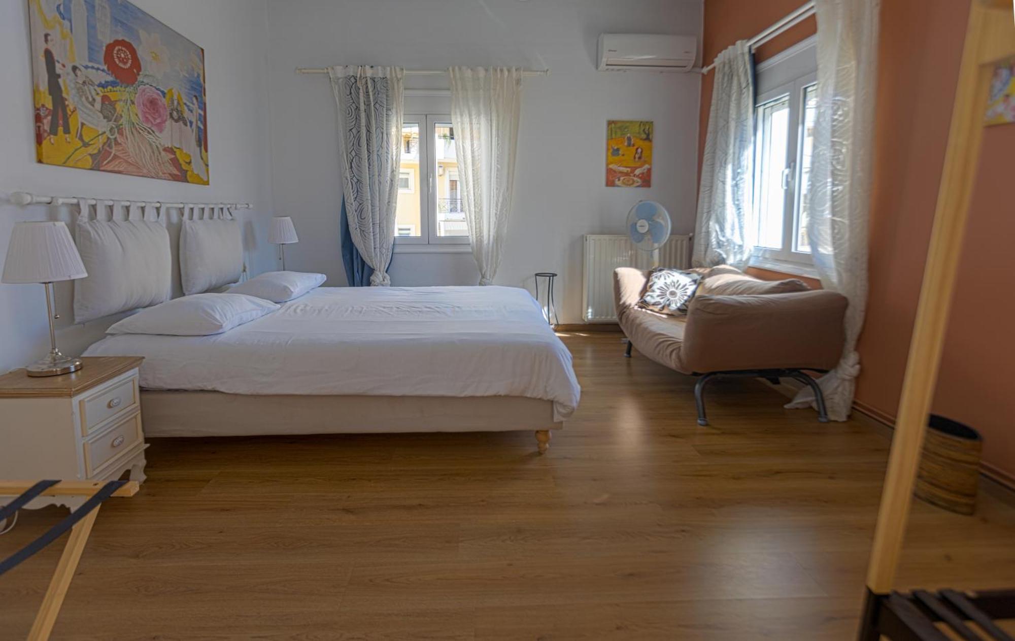In And Out Apartment Chania  Bagian luar foto